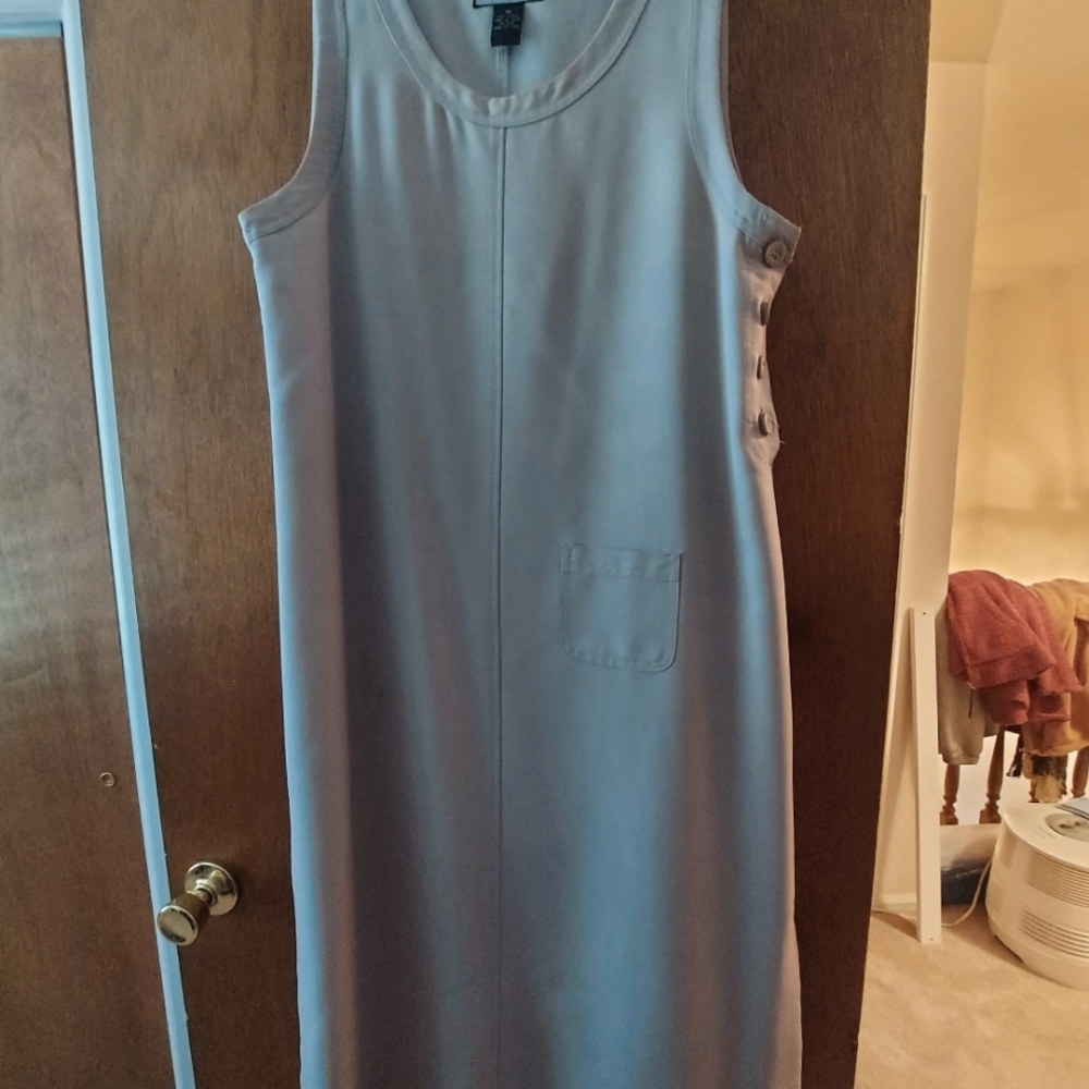 Casual khaki dress